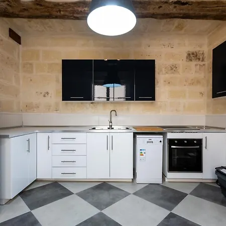 Collection - St Pauls Apartment Valletta